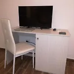 Le 3 Dee Nocleg ze śniadaniem