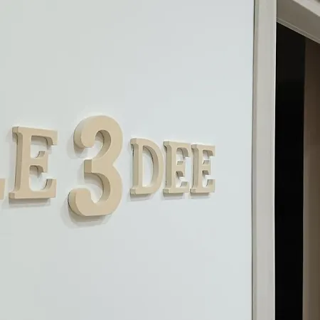 Le 3 Dee Couette-café 3*