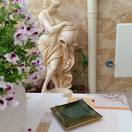 Le 3 Dee 3* Ρέτζιο ντι Καλάμπρια
